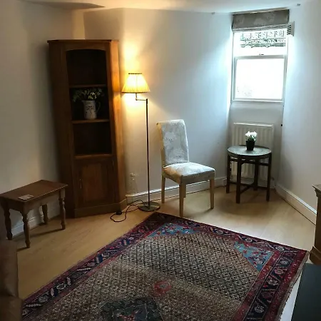 1 Airethwaite House * Kendal